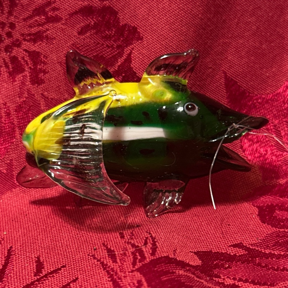 Handcrafted Glass Fish Figurine Ornament- Green and Yellow